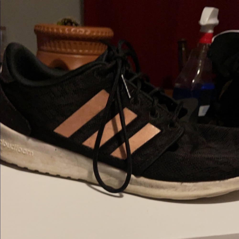 Adidas size 8.5 womens shoes